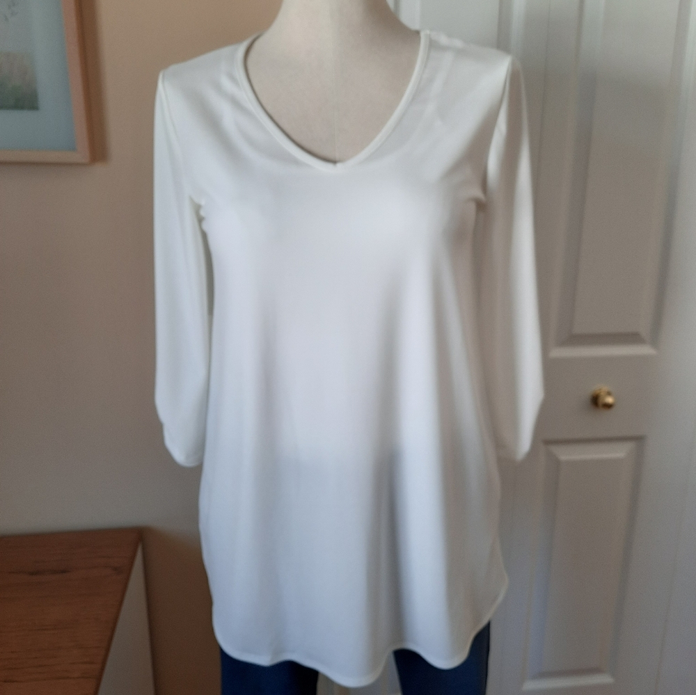 Kim & Co. 3/4 sleeve white top